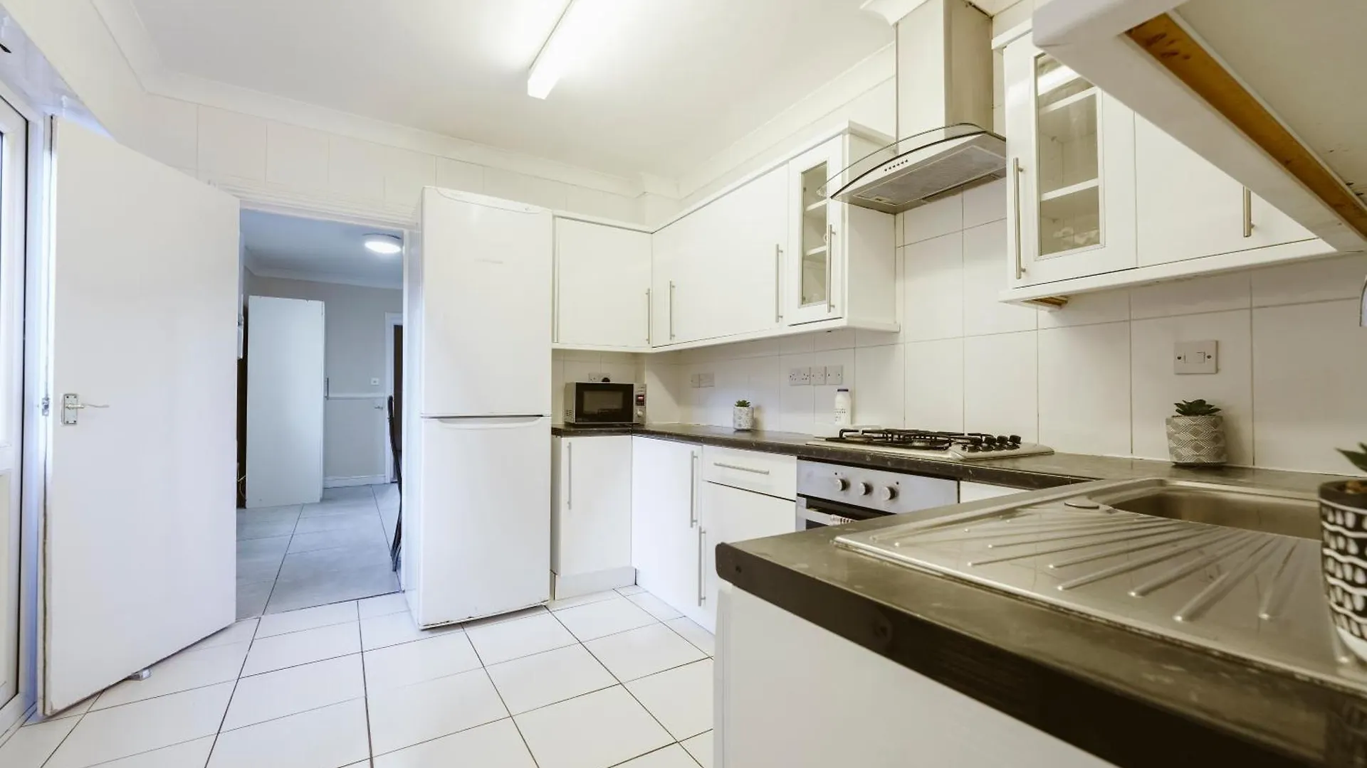Stratford Double Rooms - 29 London Guest house